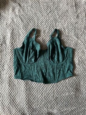 Gilly Hicks Lace Corset Curvy